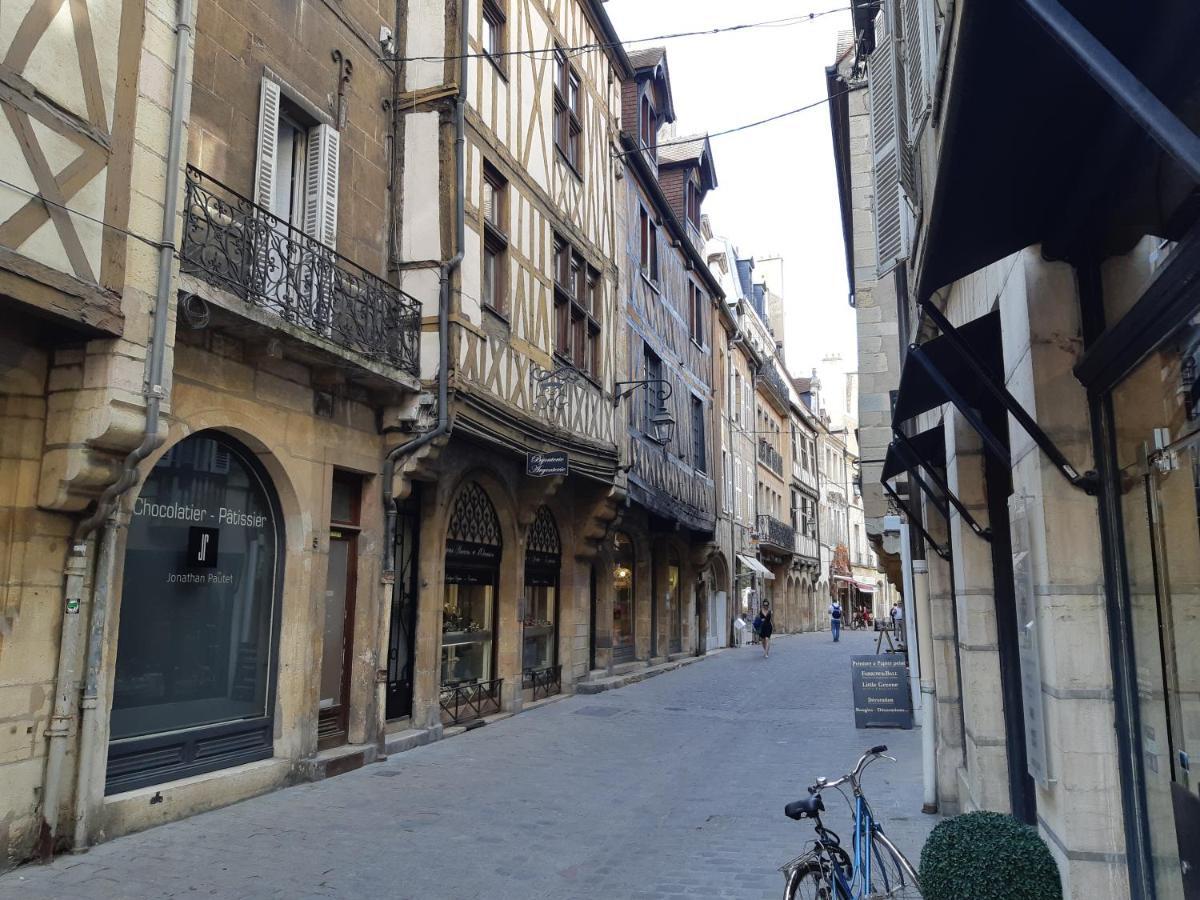 Le Verrerie : Centre Historique Dijon Lägenhet Exteriör bild