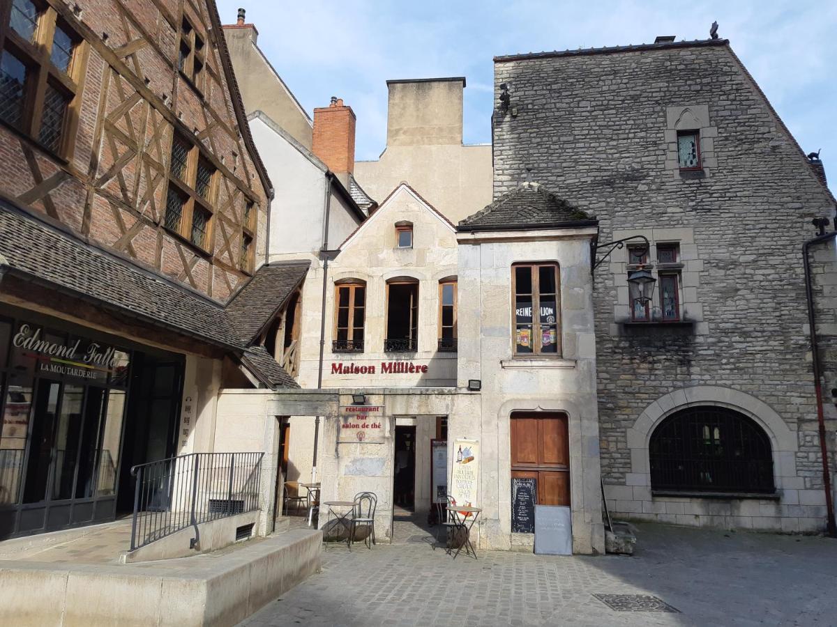 Le Verrerie : Centre Historique Dijon Lägenhet Exteriör bild
